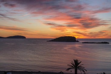 هتل Outsite Ibiza