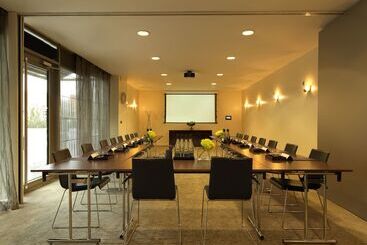 Harbour Hotel & Spa Guildford