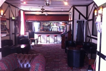 Hotel Dora