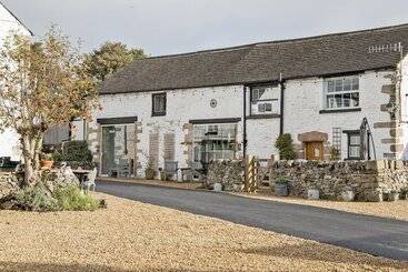 هتل Hawthorn Farm Guest House