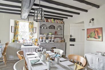 هتل Hawthorn Farm Guest House