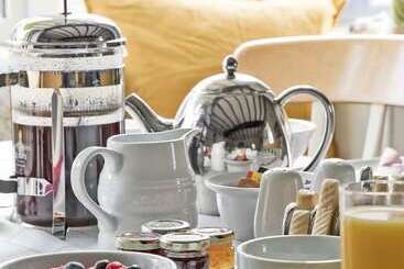 هتل Hawthorn Farm Guest House