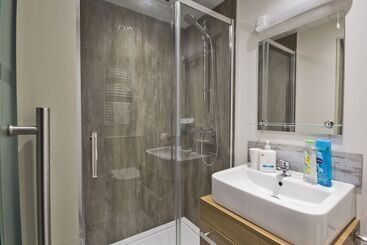 هتل Hawthorn Farm Guest House