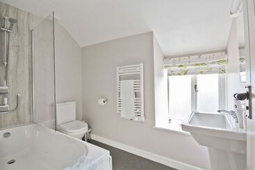 هتل Hawthorn Farm Guest House