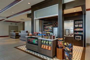 Otel Hilton Garden Inn Indianapolis Airport