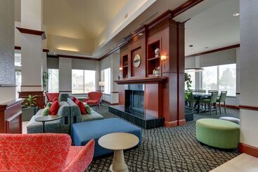 Otel Hilton Garden Inn Indianapolis Airport