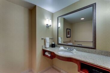 Otel Hilton Garden Inn Indianapolis Airport