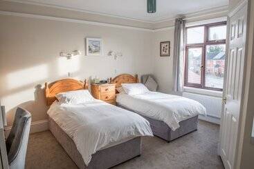 هتل Toothbrush Rooms At Lattice Lodge   Guest Kitchen & Ev Recharging