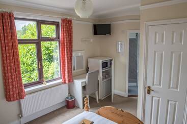 هتل Toothbrush Rooms At Lattice Lodge   Guest Kitchen & Ev Recharging
