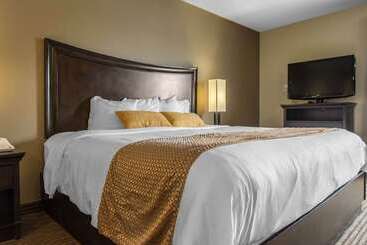 هتل Mainstay Suites Winnipeg