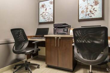 هتل Mainstay Suites Winnipeg