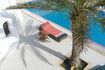 هتل Maison Leila Chambres D Hotes