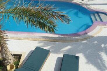هتل Maison Leila Chambres D Hotes