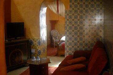 هتل Maison Leila Chambres D Hotes
