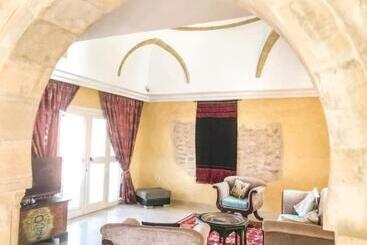 هتل Maison Leila Chambres D Hotes