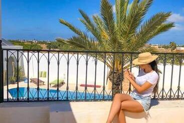 هتل Maison Leila Chambres D Hotes