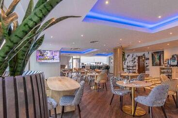 هتل Ramada Encore Leicester City Centre