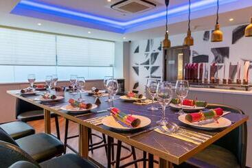هتل Ramada Encore Leicester City Centre