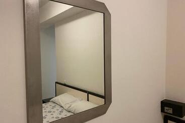 هتل Residence Roxy