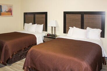 هتل Rodeway Inn Medford South I 5