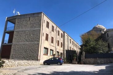 هتل Villa San Giovanni