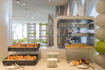 هتل Voco Milan Fiere, An Ihg