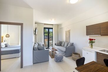 La Stella Suites