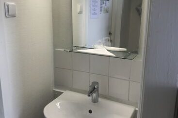 여관 Vattengrändens Vandrarhem &