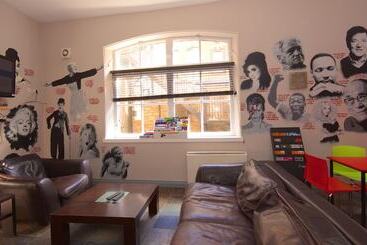 Albatross Hostel