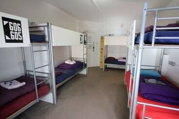 هاستل Central Backpackers