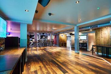 هاستل St Christopher's Inn Village London Bridge
