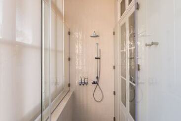 هاستل Gallery Townhouse & Home