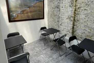 Hostel Alma
