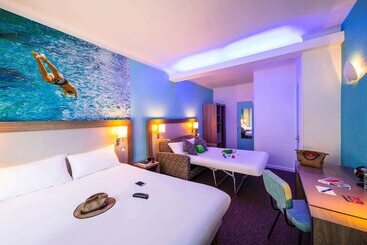 בית מלון כפרי Ibis Styles Calais Centre
