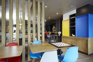 هتل Ibis Valenciennes