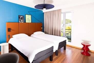 هتل Ibis Valenciennes