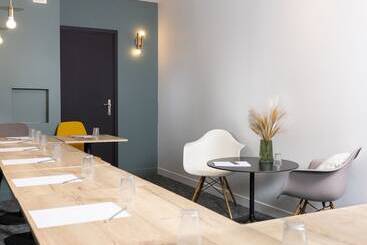 هتل Ibis Valenciennes