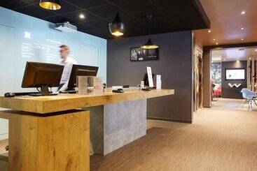 هتل Ibis Valenciennes