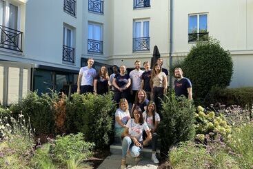 هتل Ibis Valenciennes