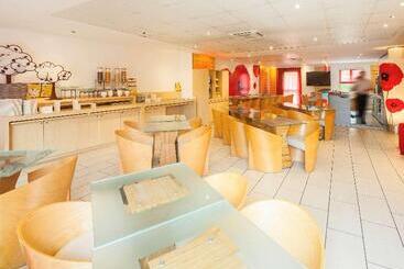 هتل Ibis Valenciennes