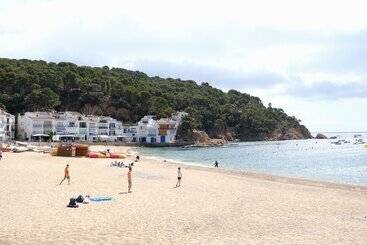 בית מלון כפרי La Caleta De Tamariu