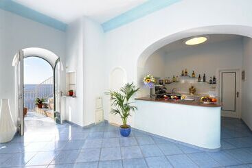 هتل Torre Saracena