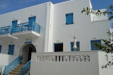 هتل Vakhos Island