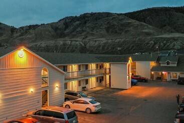 مُتل The Ranchland Inn Kamloops