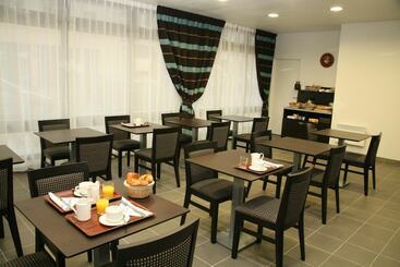 Nemea Appart Hotel Home Suite Nancy Centre