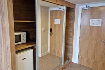 هاستل Best Western Northfields Ealing
