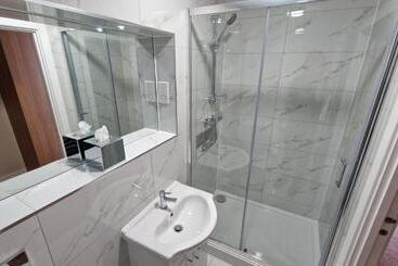 هاستل Best Western Northfields Ealing