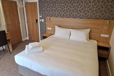 هاستل Best Western Northfields Ealing