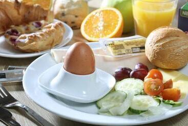 هاستل Best Western Northfields Ealing