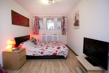 Victoria Centre Apartments In The Victoria Centre Shopping Centre   Nottingham City Centre   24 Hour